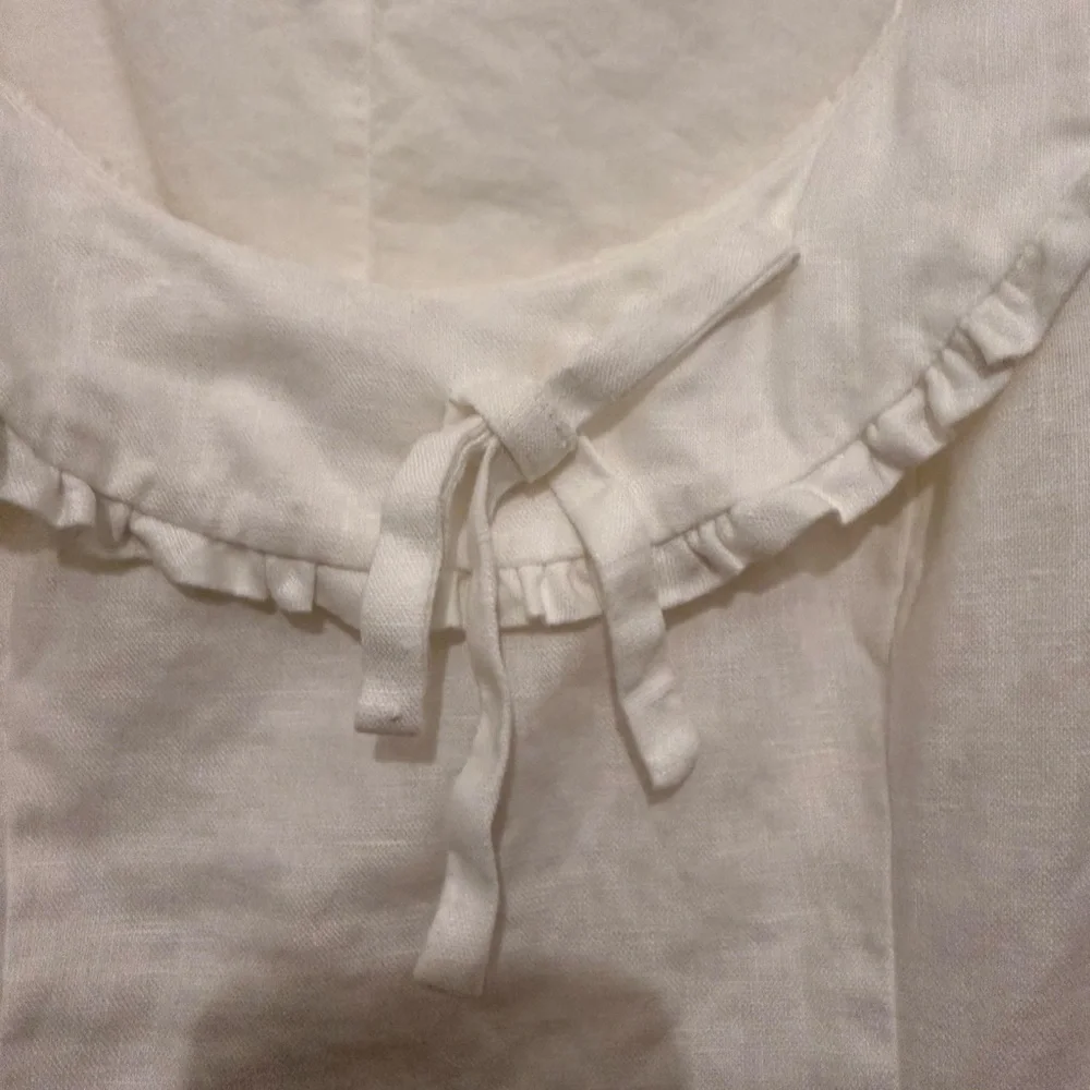 Reformation White Ruffled Scoop-Neck Puff Sleeve Crop Top